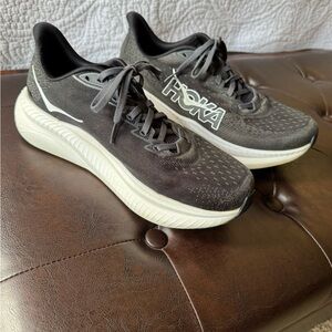 Hoka woman’s Mach 5  Black and White Road-Running Sneakers